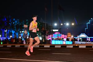 BIB: 2207
                            <button type="button" onclick="openModal(15050463)" class="btn btn-primary btn-sm float-right btn-popup" data-toggle="modal" data-target=".modal-high-quality">
                        <i class="fas fa-shopping-cart"></i> Add to Cart
                    </button>
                                            <button type="button" onclick="isThisMe(15050463, true)" class="btn btn-success btn-sm float-right btn-popup btn-isme hidden" data-toggle="tooltip" data-placement="bottom" title="นี่คือรูปของคุณใช่ไหม คลิกที่นี่เพื่อเอาเข้าอัลบั้ม">
                        <i class="fas fa-plus"></i> Add to album
                    </button>
                    <button type="button" onclick="isThisMe(15050463, false)" class="btn btn-warning btn-sm float-right btn-popup btn-isnotme hidden">
                        <i class="fas fa-ban"></i> Remove from album
                    </button>